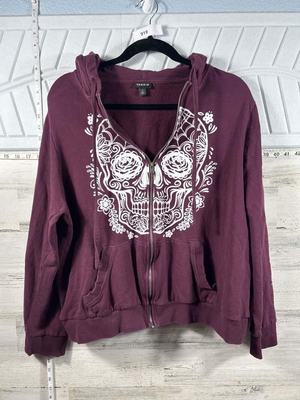 Torrid Burgundy Sugar Skull Zip Up Hoodie With Floral Details Size 2